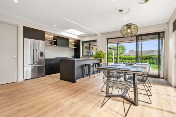 Laminate Flooring Dubai